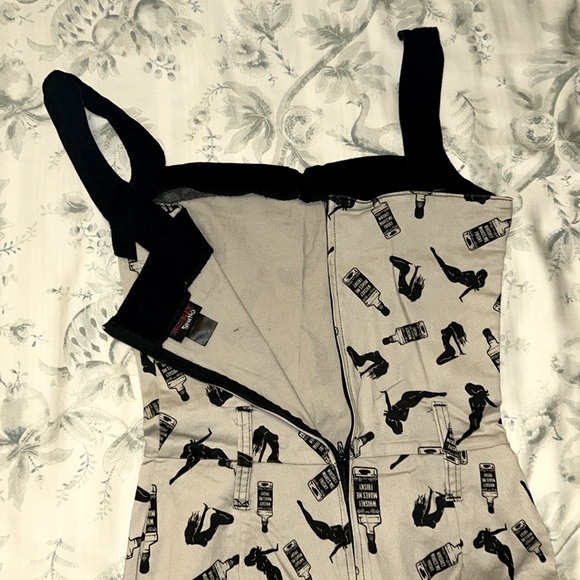 Switchblade Stiletto Whiskey Makes Me Frisky dress, size small?? - Picture 2 of 10